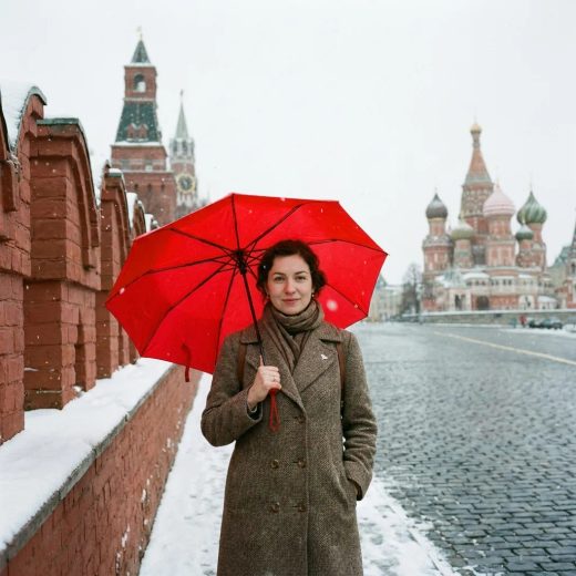 Зонтик у Кремля